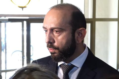 არარატ მირზოიანის ბრიფინგი