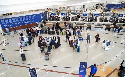 ԱՄՆ-ում շաթդաունի պատճառով հետաձգված չվերթների թիվը մեկ օրում գերազանցել է 10 հազարը