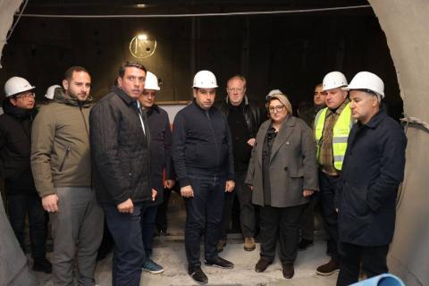داویت خوداتيان از روند ساخت بخش استپانتسمیندا–گولِتی، بخشی از کریدور شمال–جنوب، در گرجستان بازدید کرد