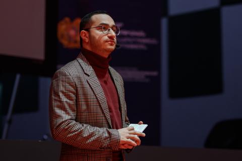 ԲՏԱ նախարարի մասնակցությամբ Գյումրիում անցկացվել է կիբեռանվտանգության թեմայով իրազեկման հանդիպում