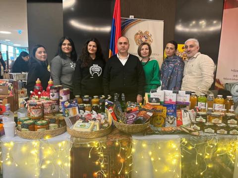 ՀՀ դեսպանությունը Թբիլիսիում մասնակցել է Վրաստանի կանանց միջազգային ասոցիացիայի ամանորյա բարեգործական տոնավաճառին