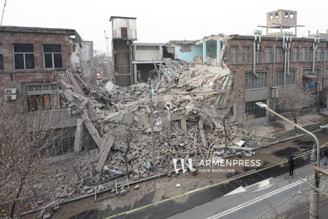 Երևանում Շիրակի փողոցում փլուզում է տեղի ունեցել. կա տուժած