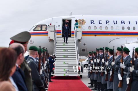La délégation conduite par Nikol Pashinyan est arrivée à Hambourg