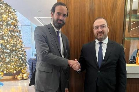 گفتوگوی دبیرکل وزارت امور خارجه ارمنستان با رئیس مرکز بینالمللی مطالعات دریای سیاه درباره پروژههای «چهارراه صلح» و «TRIPP»