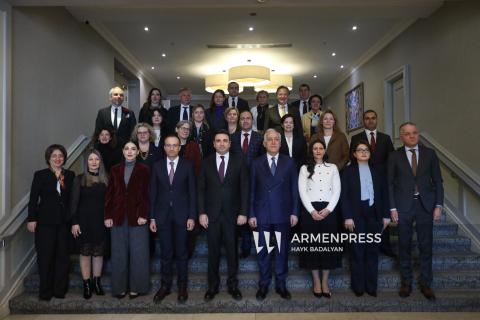Le président Vahagn Khatchatourian a participé à la conférence consacrée à la Journée internationale des droits de l'homme