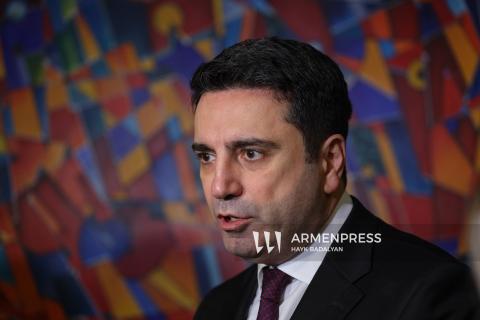 رئیس مجلس ملی ارمنستان از مشاهده روندی مثبت در موضوع بازگشت اسیران و افراد بازداشتشده ارمنی در جمهوری آذربایجان خبر داد