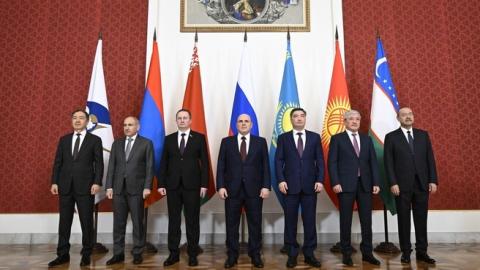 Les changements positifs ouvrent de nouvelles perspectives pour une coopération économique plus approfondie : Pashinyan à la session du Conseil intergouvernemental eurasiatique