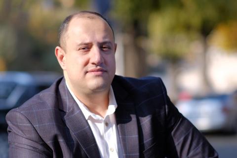 Следственный комитет предоставил подробности дела о насилии в отношении экс-депутата НС Миграна Акопяна