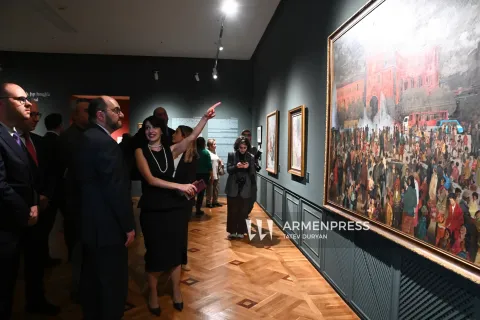 Араик Арутюнян присутствовал на открытии посвященной 100-летию со дня рождения Григория Агасяна выставки