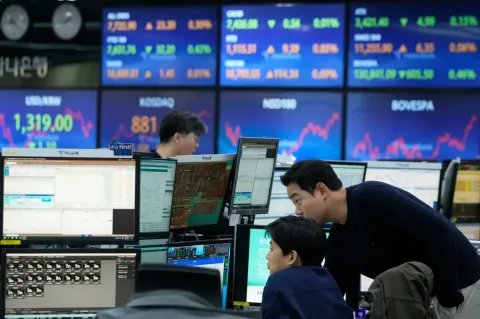 Asian Stocks up - 16-12-25