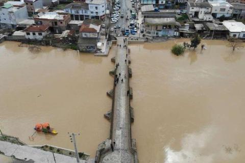 Իրանի հարավում հորդառատ անձրևը ջրհեղեղների պատճառ են դարձել