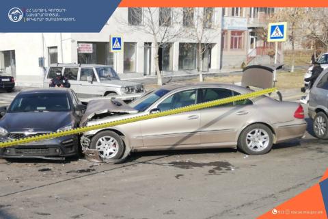 Աբովյանում տեղի է ունեցել չորս ավտոմեքենայի մասնակցությամբ ՃՏՊ․ կա տուժած