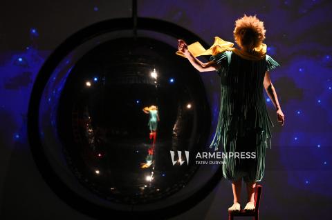 نمایش خصوصی اثر «شاهزاده کوچولو» در تئاتر دولتی دراماتیک «هراچیا قاپلانیان» ایروان برگزار شد