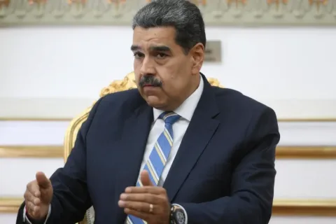 Վենեսուելայի նախագահ Մադուրոն ու նրա կինը ձերբակալվել ու դուրս են բերվել երկրից․ Թրամփ