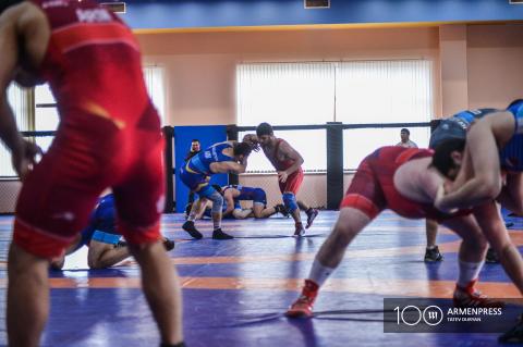 Ըմբիշներն ուսումնամարզական հավաք են անցկացնում Ծաղկաձորում