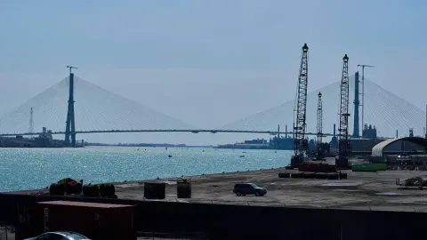 Թրամփը սպառնացել է խոչընդոտել ԱՄՆ-ի և Կանադայի միջև կամրջի բացմանը