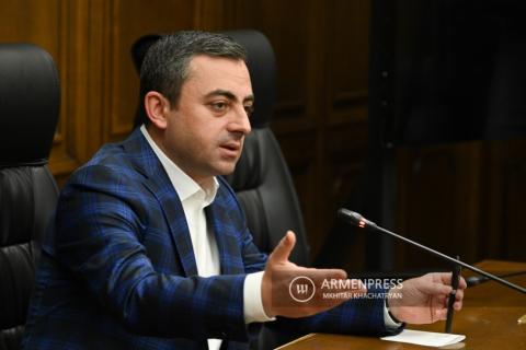 Դատախազությունը պահանջում է Իշխան Սաղաթելյանից բռնագանձել անշարժ և շարժական գույքեր, շուրջ 700 հազար ԱՄՆ դոլարին համարժեք դրամ