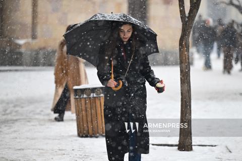 ՀՀ-ում սպասվում են տեղումներ՝ ձյան և ձնախառն անձրևի տեսքով, առանձին շրջաններում սպասվում է նաև մառախուղ