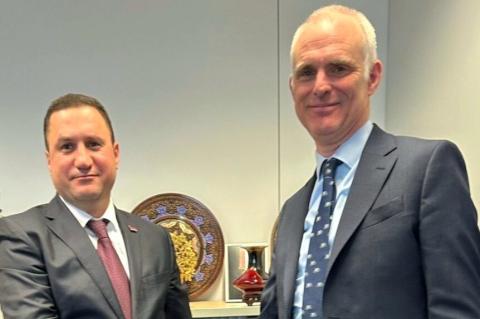 L'ambassadeur Balayan et un responsable de l'UE discutent de l'agenda Arménie-UE et des sommets d'Erevan