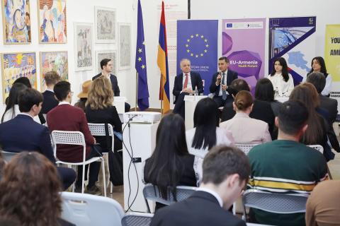 أول منتدى شبابي أرمني-أوروبي بتنظيم من وفد الاتحاد الأوروبي لدى أرمينيا ومجلس شباب الاتحاد الأوروبي وبالتعاون مع معهد كيوته في أرمينيا