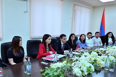 Հնդկաստանի դեսպանը ՀՀ ՊԵԿ նախագահի տեղակալի հետ հանդիպմանն ընդգծել է երկկողմ համագործակցության զարգացման կարևորությունը