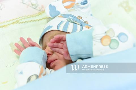 Երեխա ունեցող ընտանիքների բնակարանային ապահովման պետական աջակցության ծրագրի շրջանակում դիմումների ընդունման գործընթացը շարունակվում է