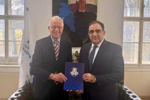 گفتوگوی سفیر ارمنستان با رئیس مؤسسه اتریشی سیاست اروپا و امنیت درباره چشمانداز همکاریها