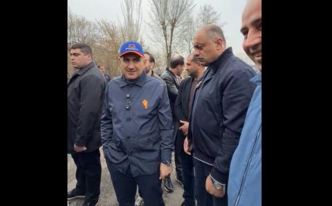 Մենք մաֆիայի դեմ ենք կռիվ տալիս, ոչ մի քայլ հետ չենք արել և չենք անելու․ վարչապետ