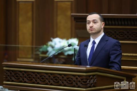 Արհեստական բանականությամբ գեներացված բովանդակությունը հեռարձակելիս պետք է մակնշվի․ ԱԺ-ն երկրորդ ընթերցմամբ ընդունեց նախագիծը