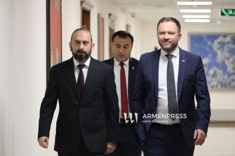 Հայաստանի և Էստոնիայի ԱԳ նախարարների ընդլայնված կազմով հանդիպումը