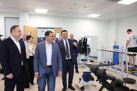 سورن پاپیکیان از مرکز خدمات بازتوانی نظامی به نام قهرمان ملی گرجستان «ماریام ماکاشویلی» بازدید کرد