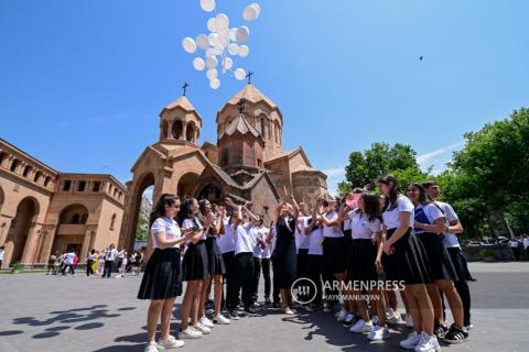 Ոստիկանությունը հատուկ տարածքներ է տեղափոխել «Վերջին զանգի» միջոցառման մասնակից 49 տրանսպորտային միջոց