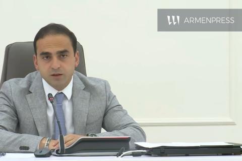 Ավազը բաց դրված է մայթերի մոտ և դա անընդունելի է․ Ավինյանը հանձնարարականներ տվեց