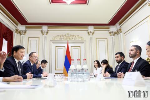ՀՀ ԱԺ նախագահն ընդունել է Չինաստանի Ժողովրդական ներկայացուցիչների համաչինական ժողովի պատվիրակությանը