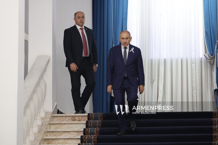 სომხეთის რესპუბლიკის პრემიერ-მინისტრის ბრიფინგი