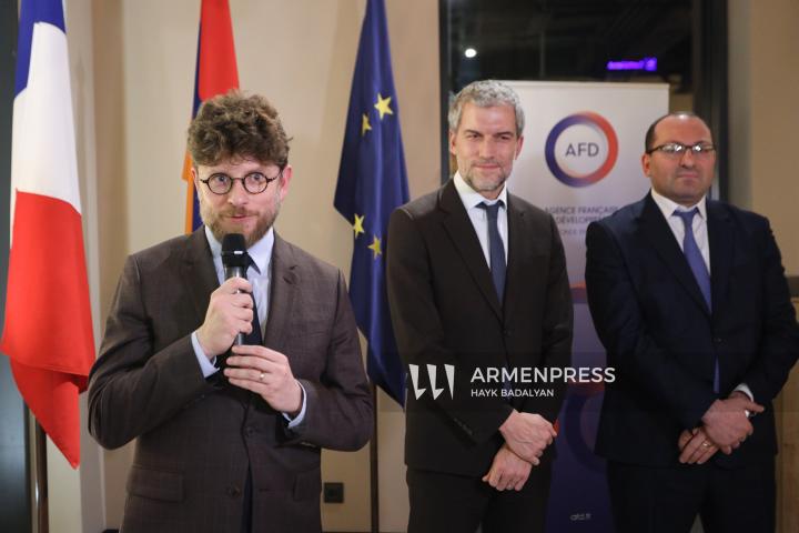 საფრანგეთის განვითარების სააგენტოს ახალი ოფისის გახსნის ცერემონია