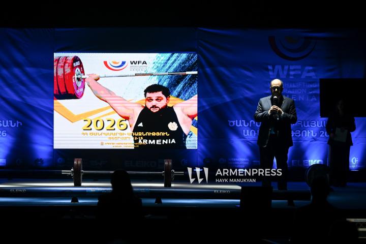 Comenzó el Campeonato Armenio de Halterofilia
