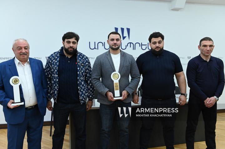 Conférence de presse sur les résultats de l'équipe arménienne aux Championnats d'Europe d'haltérophilie