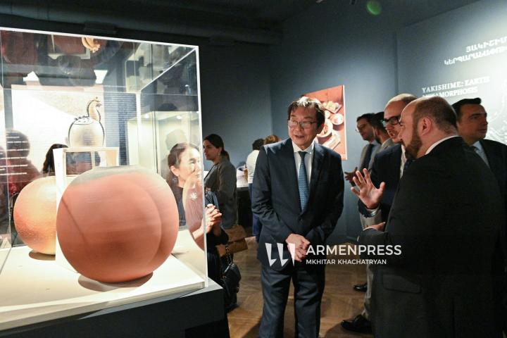 Inauguración de exposición itinerante "Yakishime: Metamorfosis Terrenales"