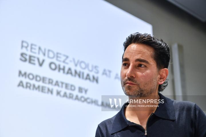 Armenian-American film producer and screenwriter Sev Ohanian meets with audiences at the Golden Apricot International Film Festival