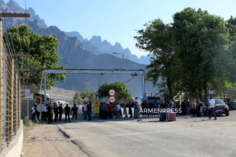 Իրանի «Բուշեր» ատոմակայանի աշխատակից ՌԴ քաղաքացիները Հայաստանի տարածքով մեկնել են Մոսկվա