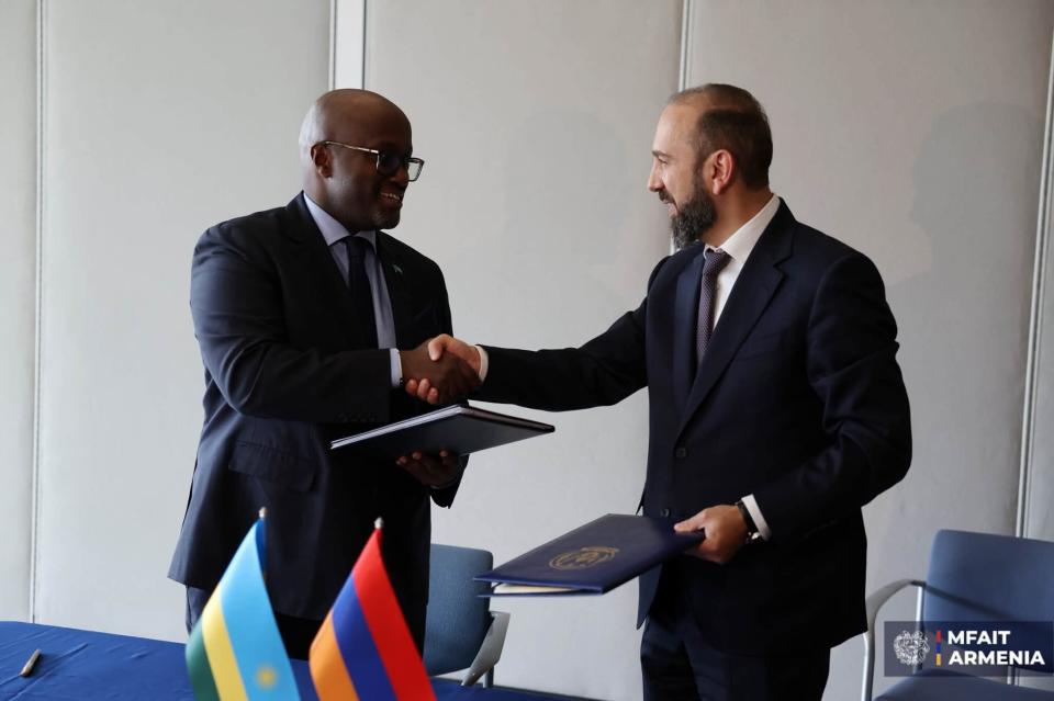 Հայաստանն ու Ռուանդան վերացնում են մուտքի արտոնագրի պահանջը դիվանագիտական, ծառայողական և հատուկ անձնագրերի համար