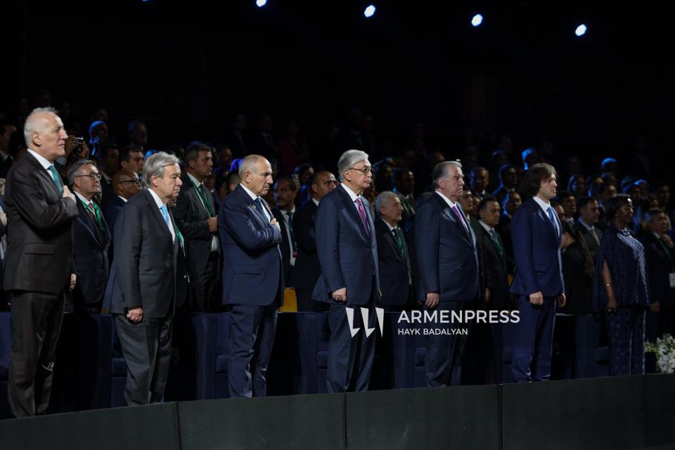 Տեղի է ունեցել COP17–ի շրջանակում անցկացվող Առաջնորդների գագաթնաժողովի բացման արարողությունը
