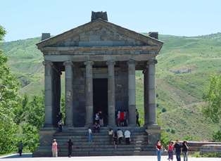 Развитию туризма в Армении препятствует малочисленность гостиниц