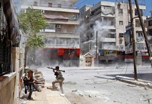 Столкновения в Алеппо начались с новой силой. Повстанцы попытались ворваться в 
армянские кварталы