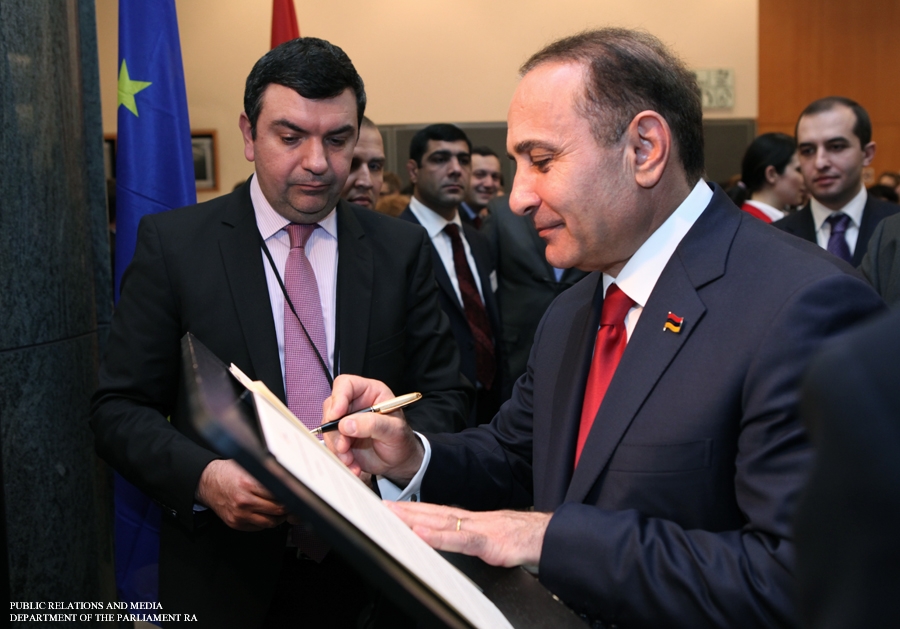 Подписан меморандум о создании группы дружбы Евросоюз-Армения 