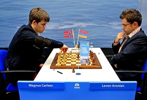 Magnus Carlsen considers Levon Aronian to be his main rival for title of world chess 
champion  