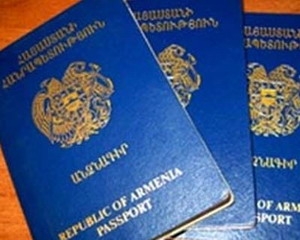 200 Lebanese-Armenians received Armenian passports