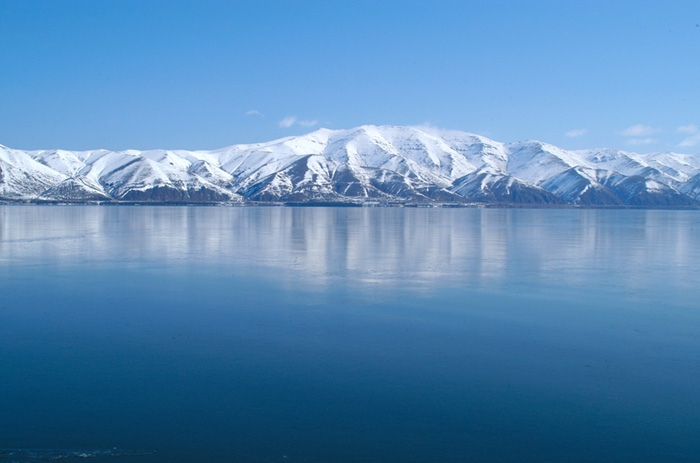 Новая инициатива: включить озеро Севан в список объектов наследия 
мировой природы ЮНЕСКО