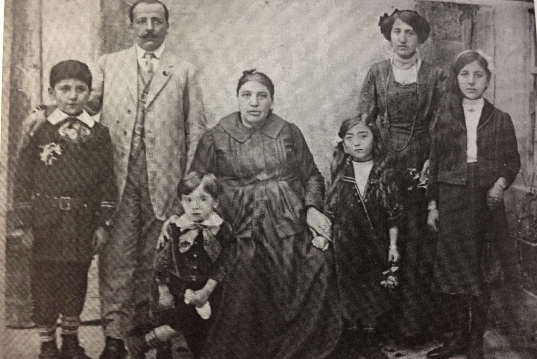 Diyarbakir Exodus Chronicles Memories of Three Families